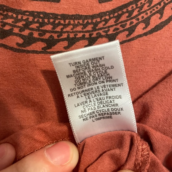 Billabong tshirt - Picture 6 of 7